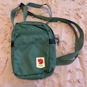 Light green Fjallraven High Coast Pocket
